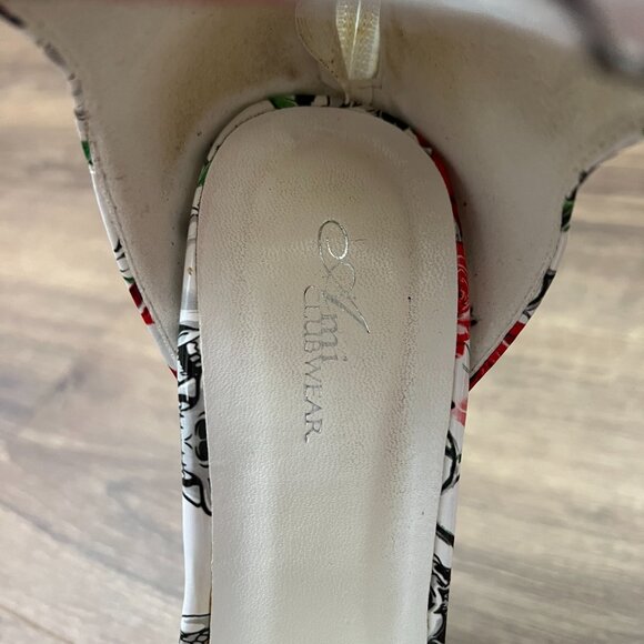 Ami Clubwear RARE Skull and Red Roses Platform Heels Sz 7 - Picture 12 of 15